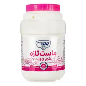 ماست کم چرب 2200 گرمی پگاه