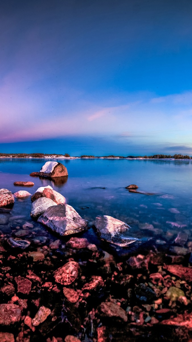 صخره-ساحل-آسمان