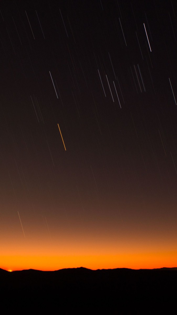 ستاره دنباله دار-شب-غروب