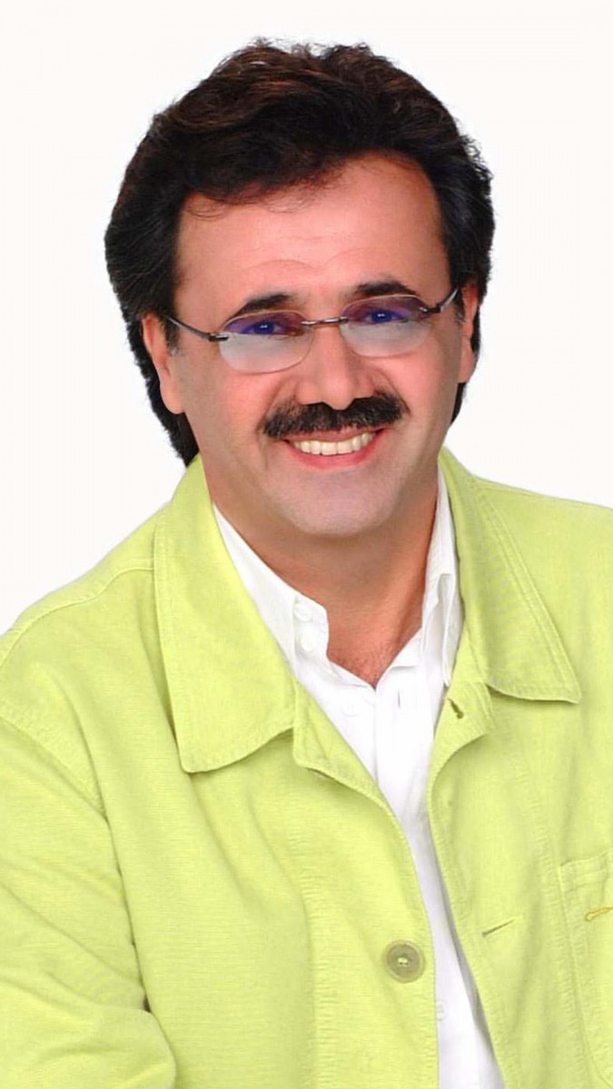 معین-خواننده