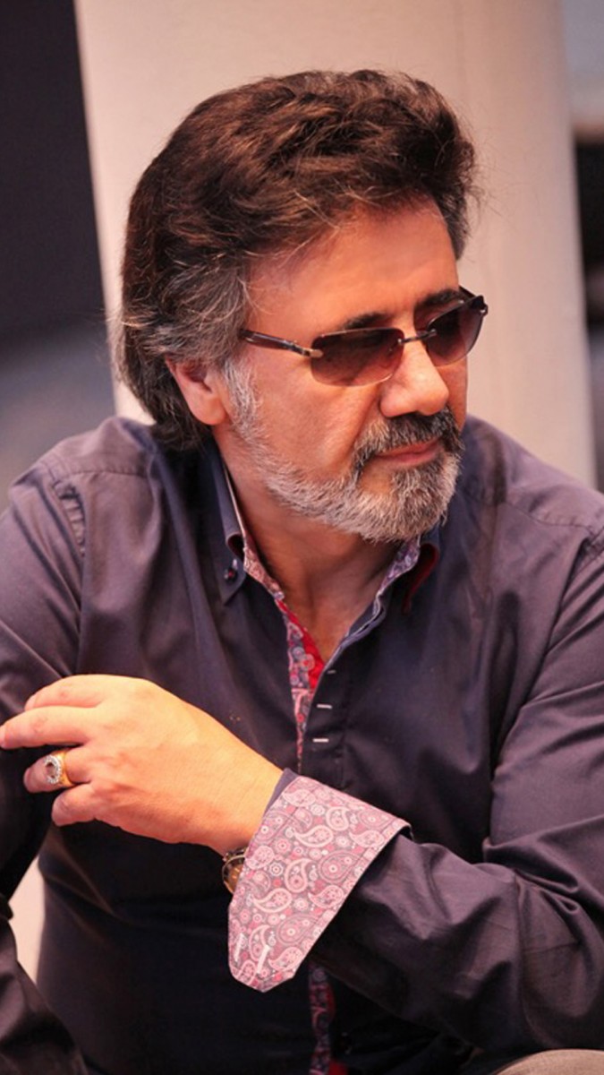 معین-خواننده