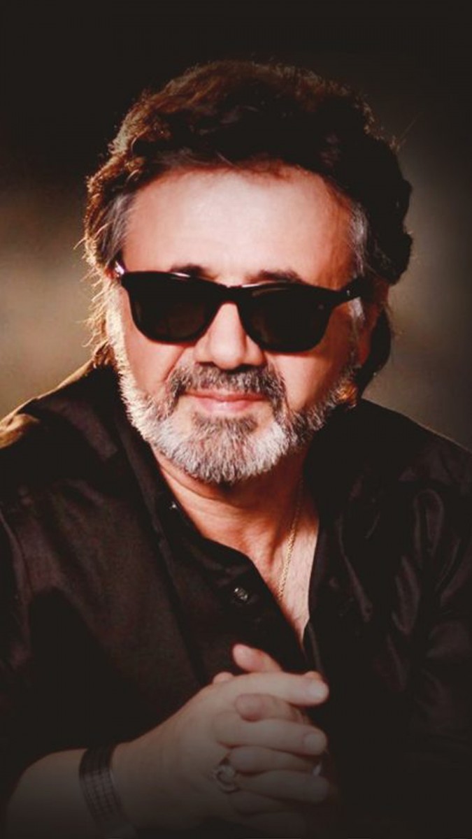معین-خواننده