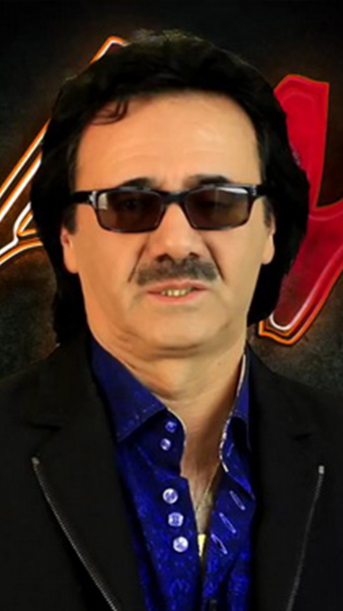 معین-خواننده