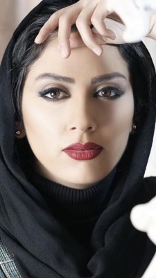 مونا فرجاد-بازیگر ایرانی