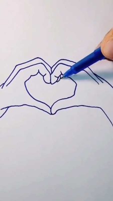 نقاشی-عشق-عاشقانه-قلب-دست-هنری